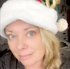 Do Mayport middle school students get lockers?