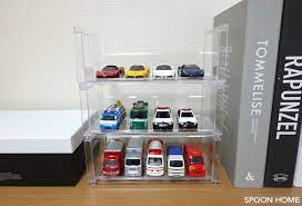 片付けが楽しくなる 自慢のミニカーを披露するための特別なラック roomie ルーミー おもちゃの部屋 片付け 段ボール