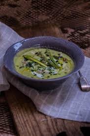 Check spelling or type a new query. Zuppa Fredda Di Asparagi E Avocado La Barchetta Di Carta Di Zucchero