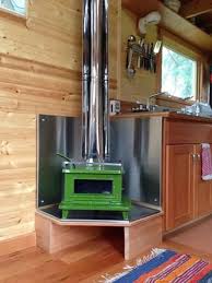 Small Stove Review Navigator Stove Works Little Cod Small Wood Stove Tiny House Swoon Tiny House On Wheels