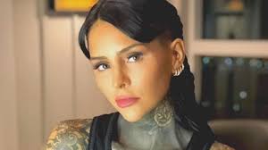 Aug 27, 2018 · para muchos, candelaria tinelli ya ha dejado de ser la hija del conductor más famoso de la tv argentina para tener nombre propio. Cande Tinelli Hablo Sobre Su Delicado Estado De Salud Mental Y Brindo Apoyo A Sus Fans Infofueguina