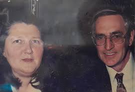 Can someone please add different backround pictures to this photo? It was  my Mom's last kiss before my Dad passed, since this picture my Mom has also  passed away. Thank you |