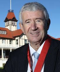 Kerr receives CNZM for services to business