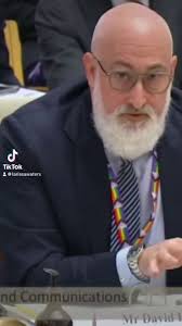 Larissa Waters's Video