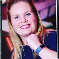 The word is out!! Na 19 fantastische jaren op het reisbureau, ga ik iets…