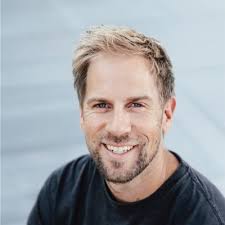 Auf zu neuen Ufern: Nach 5 Jahren, lehrreichen Erfahrungen und  erfolgreichen Momenten bei der Scania Schweiz AG, habe ich mich  entschieden, im Spätherbst eine neue Herausforderung anzunehmen.