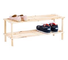 Tout dépend de leurs dimensions et de leur matériau, un point à prendre le site de mr bricolage est capable de répondre à toutes vos attentes. Range Chaussures Bois Harry Naturel Meuble A Chaussures But