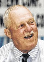 Dallas football coach's civil suit advances to pretrial