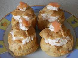 Choux A La Mousse De Saumon Fume Recette Mousse De Saumon Mousse De Saumon Fume Saumon Fume