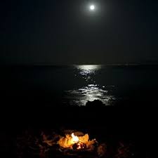 طر ز بها نور القمر ش ط البحر moon celestial photo