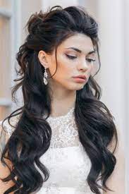 18 Christmas Party Hairstyles For Wavy Hair My Stylish Zoo Haircolor Hairtype Men Women Faceshapes Hairtip Bruidskapsel Lang Haar Kapsels Kapsel Bruid