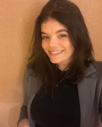 Maria Clara Bastos (@clarinha__bastos) • Threads, Say more