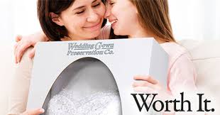 The best preservation kit for wedding gowns must offer a great seal for protection. Traditional Wedding Gown Preservation Kit Dress Cleaning Preservation Service