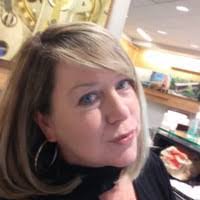 Debbie Elsner's Instagram, Twitter & Facebook