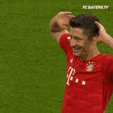 My 1 and a half year old celebrating like robert lewandowski. Lewandowski Cheer Gif Lewandowski Cheer Goal Discover Share Gifs