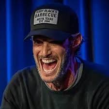 Kate Colley (@k8colley)