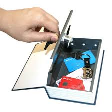 Livraison rapide avec installation sur rdv les vrais experts du coffre fort. Le Livre Cachette Thumbsup Est Un Mini Coffre Fort Discret