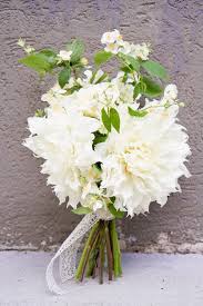 Dinnerplate Dahlias Wedding Bouquet 06 Ruffled Dahlia Wedding Bouquets Dahlias Wedding Flower Bouquet Wedding