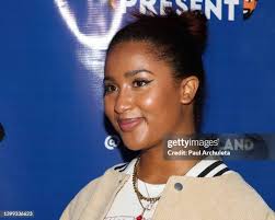 16 Hannah Busby Stock Photos, High-Res Pictures, and Images