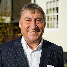 David Selves: Businessman and Media Commentator Speaker