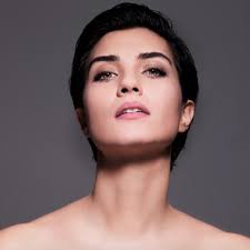 + body measurements & other facts. Tuba Buyukustun