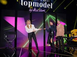 Heidi klum macht sich bei germany's next topmodel. Gntm 2021 Paukenschlag Gestern Wer Ist Raus Wer Noch Dabei Film Tv Serien