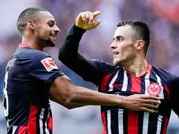 Die zeitgenauen ansetzungen der spieltage 30 bis 32 wird die dfl ebenso erst in den kommenden wochen bekannt geben wie die terminierung des nachholspiels zwischen werder bremen und eintracht frankfurt. Eintracht Frankfurt Dfl Terminiert Weitere Spieltage Nur Ein Sge Samstagsspiel Eintracht