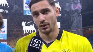 Santo Romano, la madre: "Ringrazio Meret per il bel gesto, mio figlio era  un suo fan. Lancio un appello alla città"