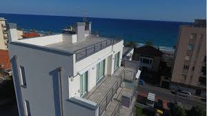 Scopri subito migliaia di annunci di appartamenti in vendita di privati, agenzie e costruttori e trova la tua futura casa su subito.it chiudi paga online e in sicurezza con tuttosubito Bilocali E Trilocali Di Nuova Costruzione Sul Mare A Pietra Ligure Case Di Pietra Soluzioni Immobiliari