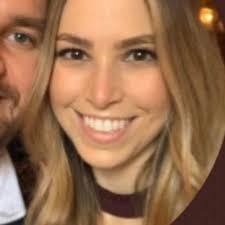 Amanda Reda's Instagram, Twitter & Facebook