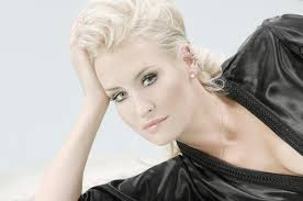 Sarah connor kennt fast jedes kind in deutschland. Popstar Sarah Connor Ist Wieder Verliebt Np Neue Presse