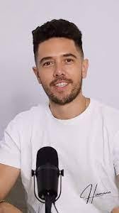 Oscar Chamberlain's Instagram, Twitter & Facebook