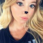 Jenna Stratton's Instagram, Twitter & Facebook