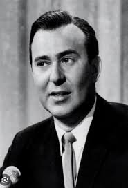 Comedian Robert Klein at My Fathers' Place. photo by Robert Berkowitz