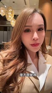 我們的友情從2014到了2024 邁向十年謝謝一路上有你陪伴相互成長扶持當了將近九年的室友兼夥伴兼閨蜜我買房子的時候也一直洗腦你要買房