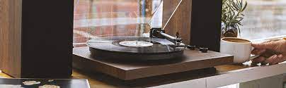 Amazon Com Crosley C62a Wa Belt Drive 2 Speed Vinyl Bluetooth Turntable With Included Speakers And Built In Amplifier Walnut Everything Else