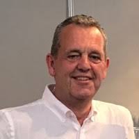 40+ "Robert Knol" profiles