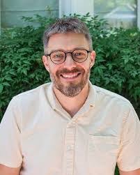 Dean Speer's Instagram, Twitter & Facebook