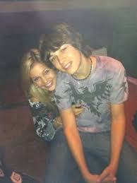 55 Ideias De Guerreiros Wasabi Guerreiros Wasabi Olivia Holt Filmes