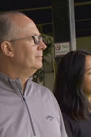 Everyday Heroes: Eastmoreland golf concessionaires fund gap in  caddie-to-college program