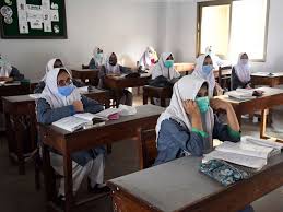 Schools in pakistan reopening in phases from 15 september. Private Schools Body Adamant On Reopening Educational Institutions From Jan 11