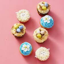 Provide (a room or building) with a color scheme, paint, wallpaper, etc. 27 Easy Easter Cupcakes Cute Recipe Ideas For Spring Cupcakes