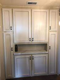 Refacing kitchen cabinets is the best way to renovate them without changing the existing layout of the cabinets. Cabinet Refacing Kitchen Bath Transformations Ventura