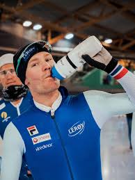 Sverre lunde pedersen utenfor pallen i em. Sverre Lunde Pedersen Facebook