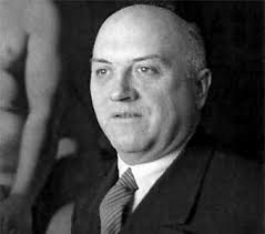 Biografia de Adriano del Valle