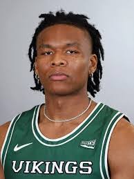 Malcolm Munson's Instagram, Twitter & Facebook