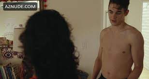 HERO FIENNES TIFFIN Nude - AZNude Men