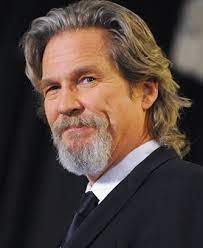 Jeff Bridges Long Salt And Pepper Hairstyle And Goatee And Blue Eyes Heavy Sigh Older Mens Hairstyles Long Hair Styles Men Goatee Styles
