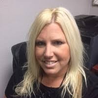 Stephanie Chestnut's Instagram, Twitter & Facebook