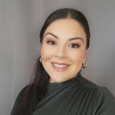 Esmeralda Marquez's Instagram, Twitter & Facebook